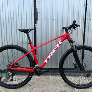Гірський велосипед L 29 Trek Marlin 7 2020року Rock Shox Acera 2x9