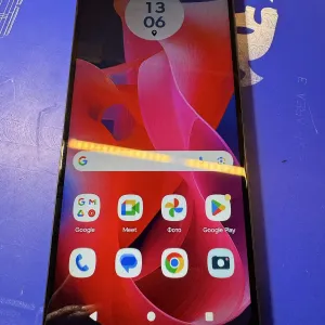 Смартфон Motorola Moto G24 4/128GB NFC 50 Мп стан нового телефону