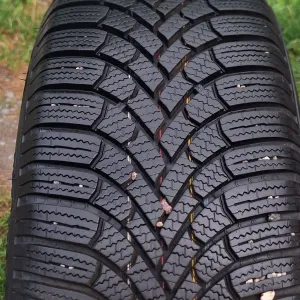 Нова зимова шина BRIDGESTONE Blizzak 6 215 65 17