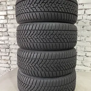 Практично нові зимові шини DUNLOP 225/50 R17 резина Р17