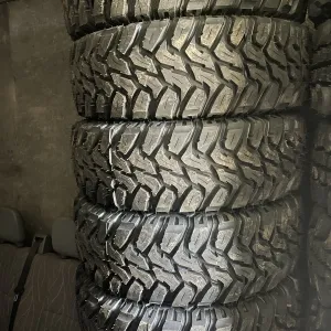 Шини Eguip 265/70R16  болотяні