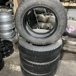Комплект резины Michelin 215/65 р16c Шина 215/65 r16c