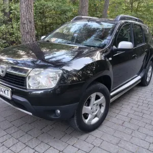 Продам Dacia Duster 2010 р.1.5 dci.