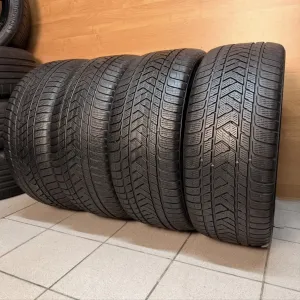 285/45/21 Pirelli Scorpion Winter BMW RSC зимові шини 285 45 R21 резина