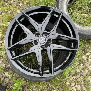 5/112 R20 Audi Q5 , Q3 , A6 / Mercedes GLC / VW Tiguan  / Skoda Kodiaq