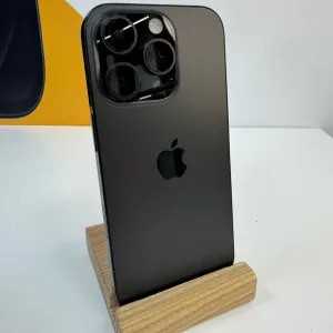 iPhone 16 Pro 256 GB Black Titanium