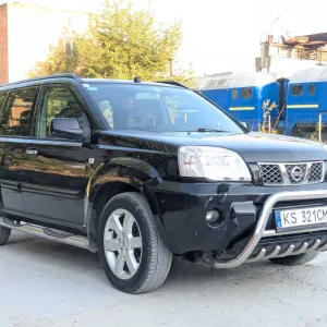 Ніссан Х-Трейл 2.2 дизель Nissan X-Trail 2.2 DCI на ЗСУ