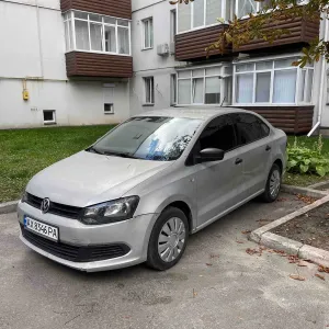 Продам Фольцваген Поло 2013 Газ 4