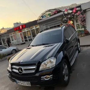 В продаже Мерседес GL450