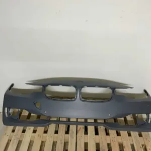 Бампер BMW F30 звичайний