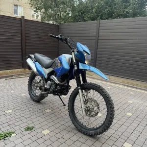 Geon X-Road 250
