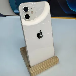 iPhone 12 64 GB White
