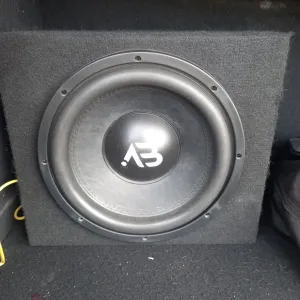Сабвуфер корпусний активний AudioBeat ASW-300A стан нового