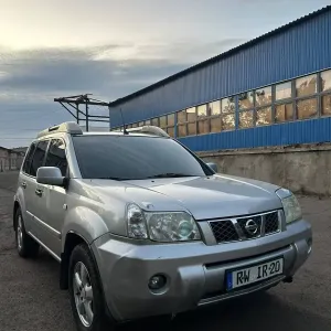 Nissan X-Trail(Ніссан Іхтрейл 2,2 Дизель 2004 рік повний привід 4Х4 Гарний джип
