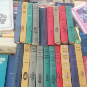 Библиотека приключений! 20 томов 1965-1970 года издания.
