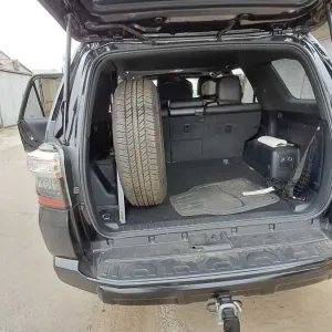 Кріплення запасного колеса Toyota 4Runner N280 / Fortuner G1