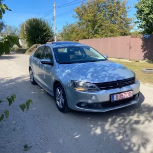 Свіжопришнана Volkswagen Jetta 2013  Turbo