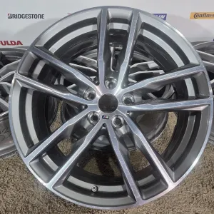 Диски  BMW M 5 112 R19