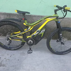 Велисопед електрично 27.5 колесо 842 кілометр carbon