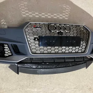 Передний бампер на Audi A4 B9 2015-2019год. (в стиле RS4 Под радары)V4