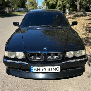 Легендарный BMWе38 7 Series