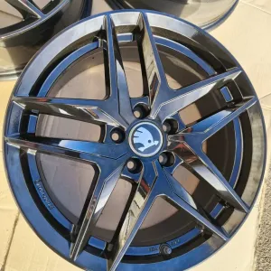 Диски Skoda Kodiaq Enyaq Octavia SuperB Karoq VW Tiguan Passat Golf T-ROC Touran Arteon Jetta Audi A4 A6 Q3 Q5 Seat Altea Ateca Mercedes BMW R18(5*112