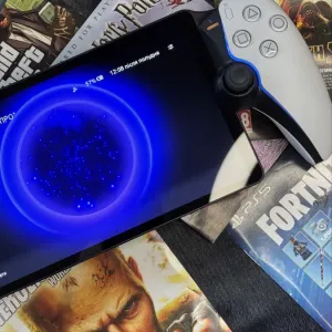 PlayStation Portal в ідеальному стані + чохол у подарунок