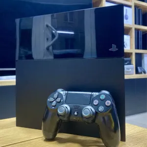 PlayStation 4 FAT 500GB + Подарок (ГАРАНТІЯ 12 МІСЯЦІВ) (PlayStore)