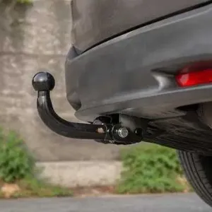 ФАРКОП на Honda CR-V (Хонда СРВ). Тягово-зчіпний пристрій у штатні місця. Заводська гарантія!