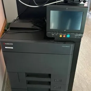 Kyocera ECOSYS P8060cdn A3 кольоровий лазерний принтер, 60 стор/хв, дуплекс,  89 776 сторінок + додаткові картриджі TK-8800