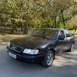 Audi A6 C4 Автомат 2.8 газ/бензин