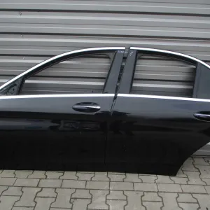 MERCEDES C-Class W205 Двері перед зад ліві праві