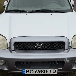 Продам автомобіль Hyundai Santa-Fe 2.0 дизель.Повний привод.