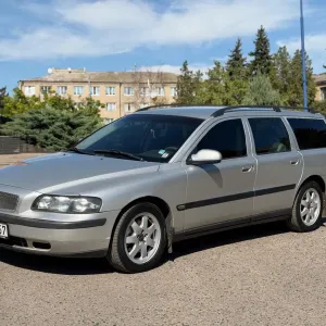 Вольво V70 2.4 дизель
