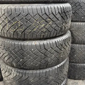 245/45/19 Continental Viking Contact 7