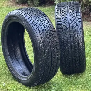 Зимова резина 225/45 R 18