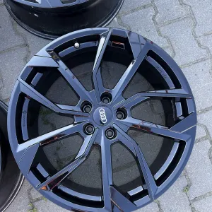 5/112 R20 Audi Q5 , Q3 ,  A6 , A4 , Q4 E-Tron / VW Tiguan ID6 4 / Skoda / Seat
