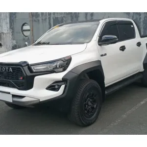 Toyota Hilux 2015- рр. Комплект рестайлінгу в GR 2024 рік (для 2020+)