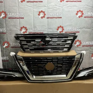 Решетка Радиатора гриль  Nissan Rogue21 T32T33 Решітка радиатора гриль Ниссан рог 21 т32 т33