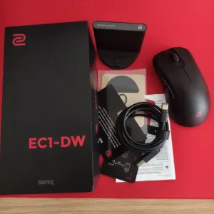 Продам игровую мышку Zowie EC1-DW
