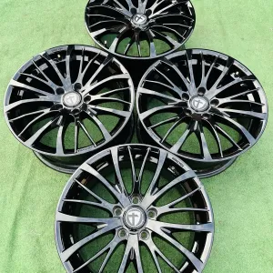 Диски Tomason 5/120 R18 BMW Insignia T5 8.5J ET-35 dia-72.6