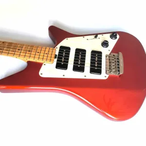 Рідкісний Music Man USA Albert Lee Signature Bird's Eye '2009 Red w/case