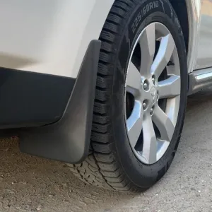 Mitsubishi Outlander 2006-2012 гг. Брызговики под широкий порог (4 шт)
