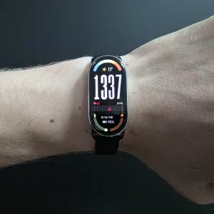 Смарт-браслет Xiaomi Smart Band 10 ( Mi Band 10 Silver) | Магнітний ремінець | Стан Супер | Все працює бездоганно