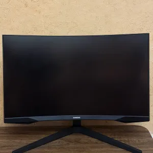 Samsung C27G55TQBI 27" 144Hz — ігровий монітор