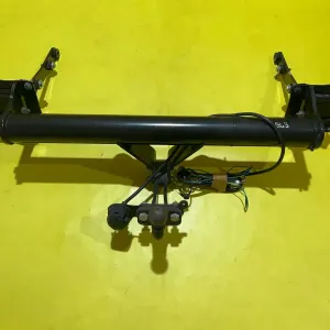 Фаркоп Mercedes ML W164 W166 прицепное устройство GL X164 ГЛ МЛ 164