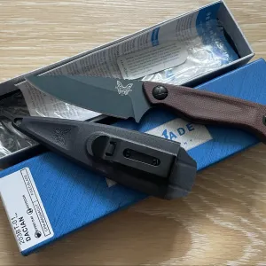 Нож Benchmade Dacian