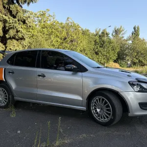 volkswagen polo 1.4 mpi газ-бензин