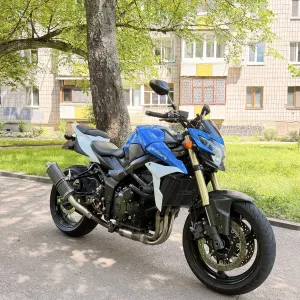 мотоцикл Suzuki gsr 750