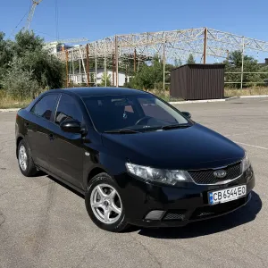 Продам KIA CERATO 2010 года, газ бенз хорошее состояние